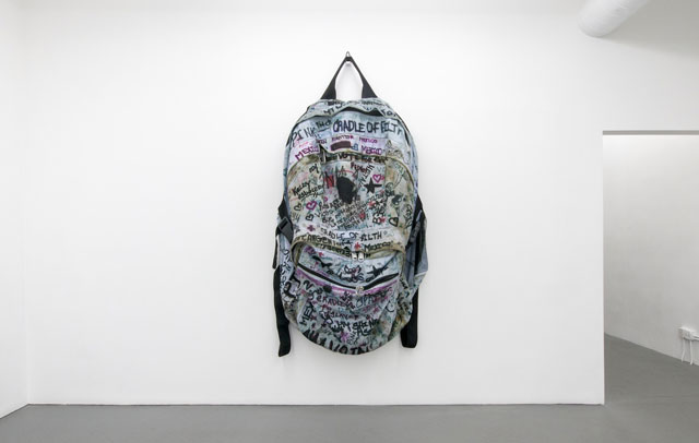 What a Teenager’s Backpack Tells Us About Art / Hyperallergic